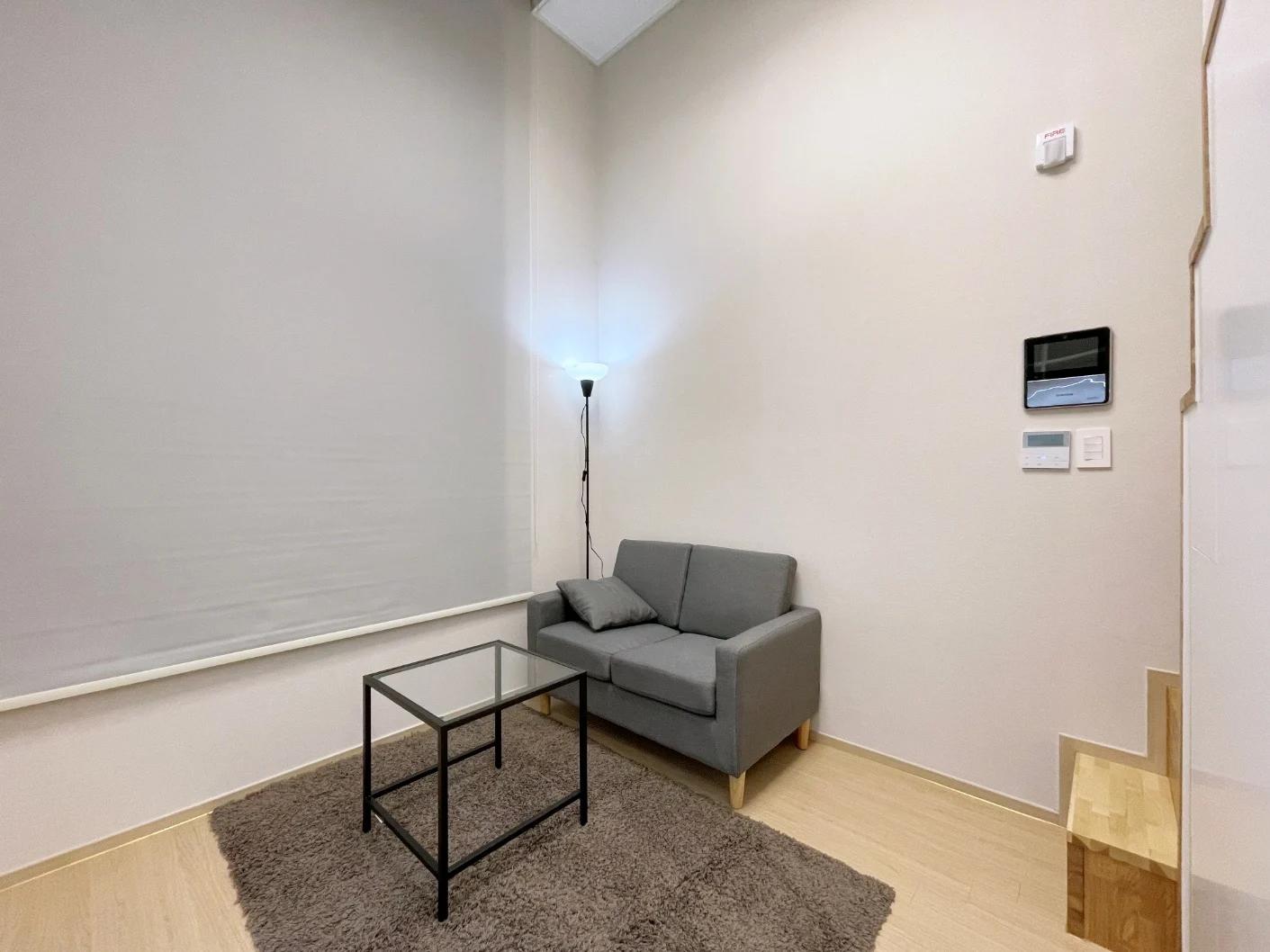 Small deposit and all furnished house in Seoul 2