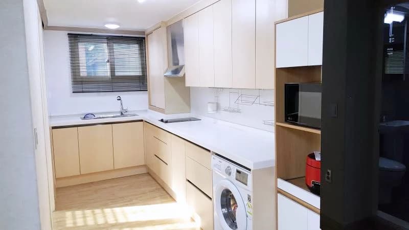 Small deposit and all furnished house in Seoul 2