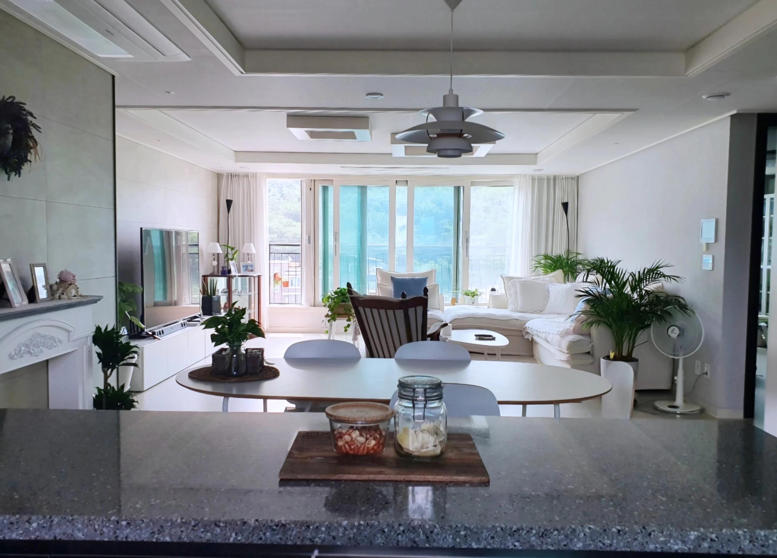 Small deposit and all furnished house in Seoul 2