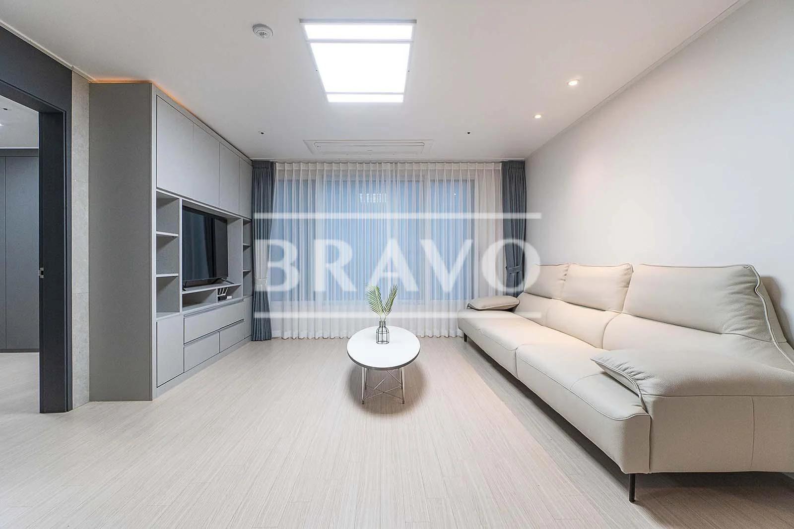 Small deposit and all furnished house in Seoul 1