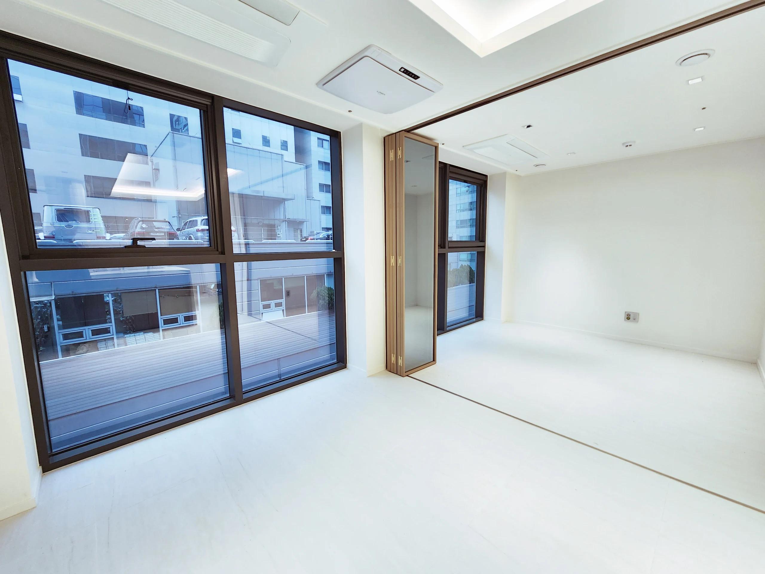 Newly Built, Within 5 Minutes Walk from Nambu Terminal Station. 2BR, 1BA. 2