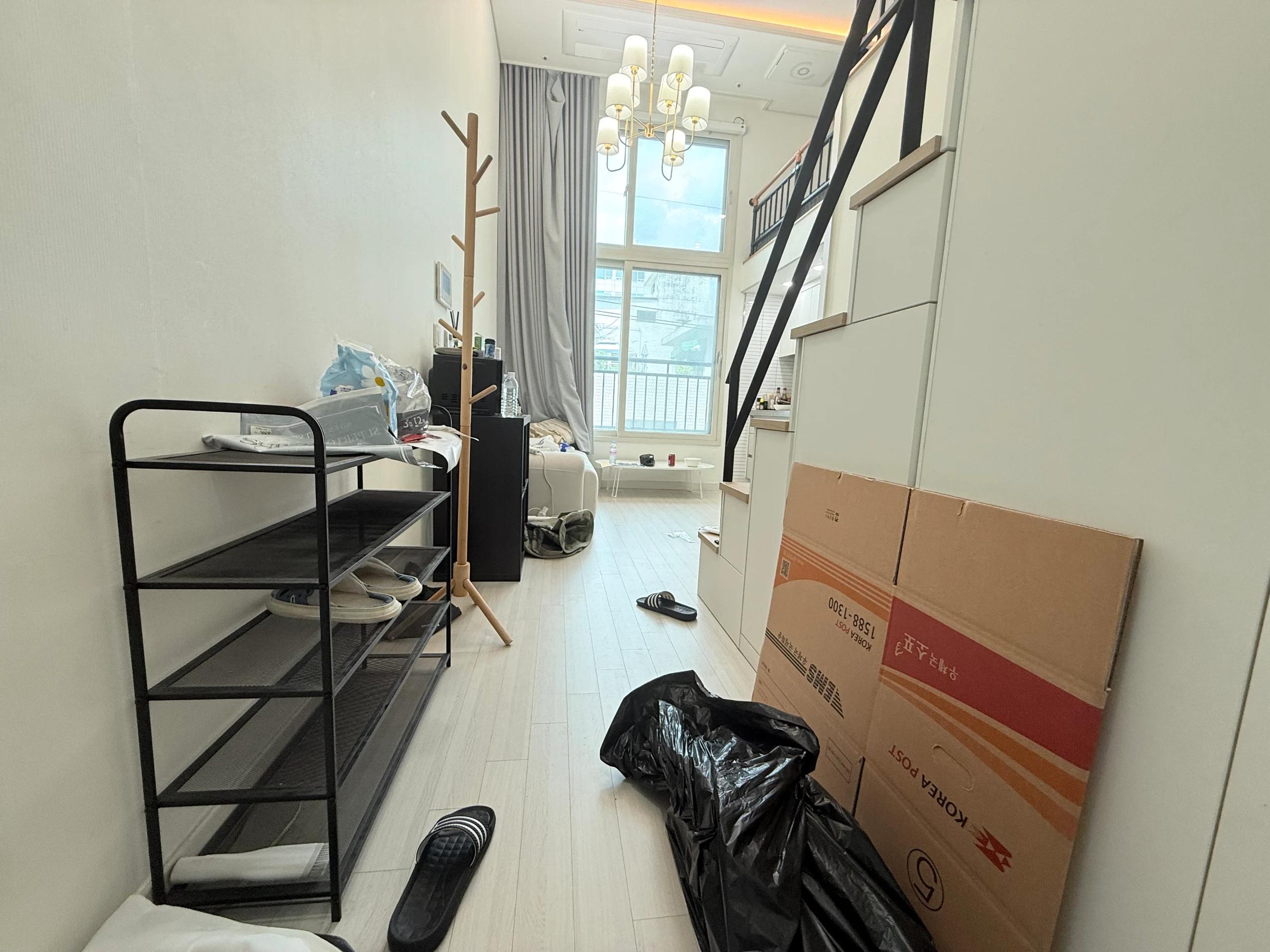 3mins to Sinchon. New, 1BR+LOFT, ARC Grundriss 4