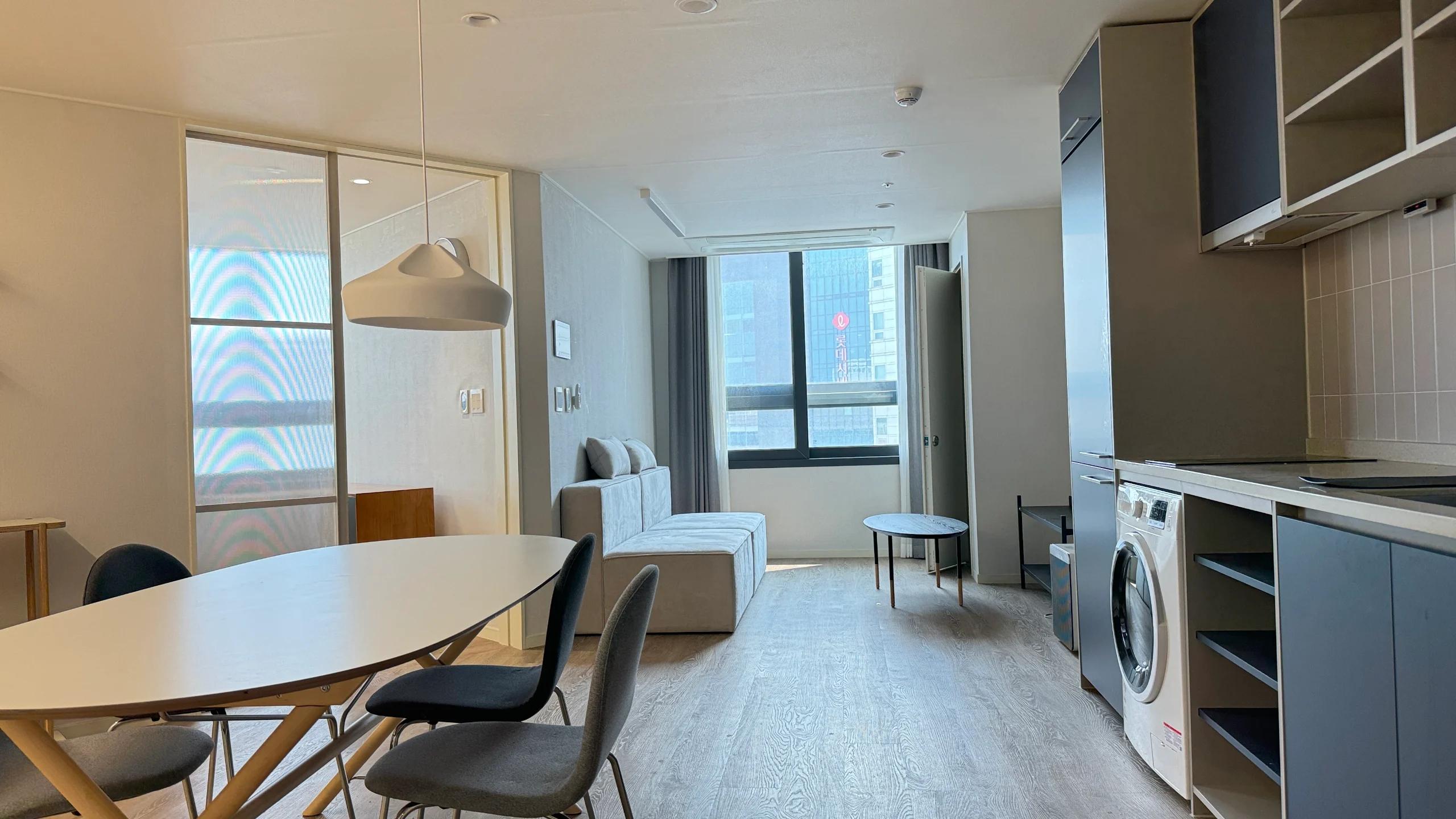 Rent Free(40%) for long-term, 2mins to Suyu station, Fitness. 1
