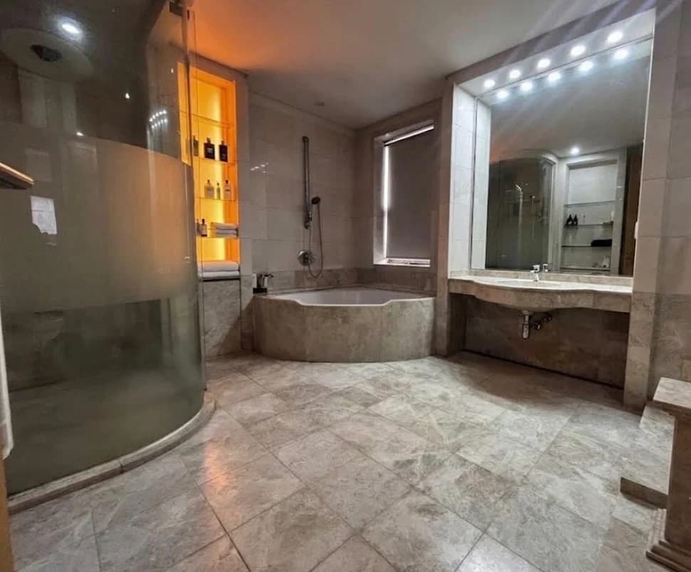 Near Seorae Village, 5BR+1, 3BA, 3Parking, Let's View In Person. floor plan 13