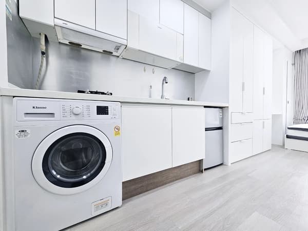 Small deposit and all furnished house in Seoul photo 4