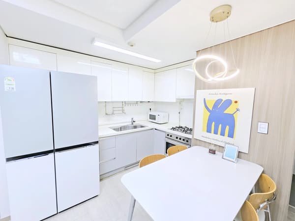 Small deposit and all furnished house in Seoul photo 4