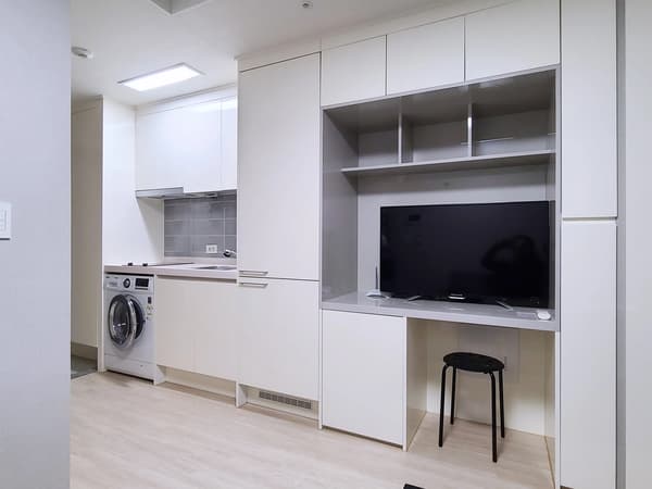 Small deposit and all furnished house in Seoul photo 4
