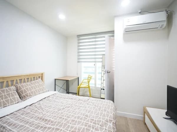 Small deposit and all furnished house in Seoul photo 2