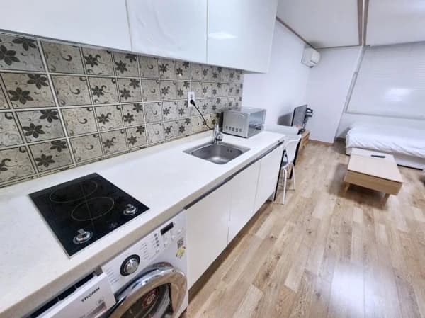Small deposit and all furnished house in Seoul photo 3