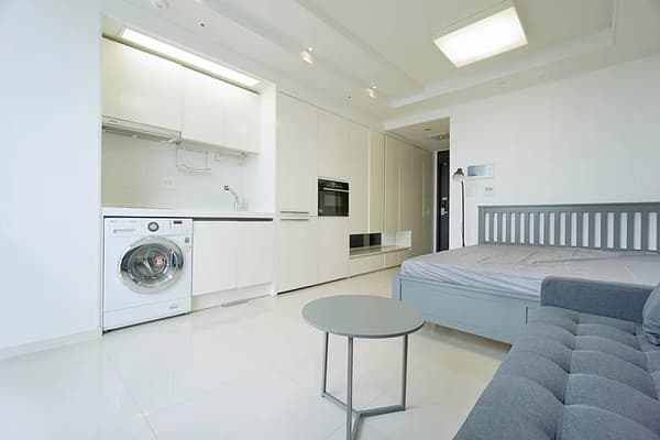 Small deposit and all furnished house in Seoul photo 3