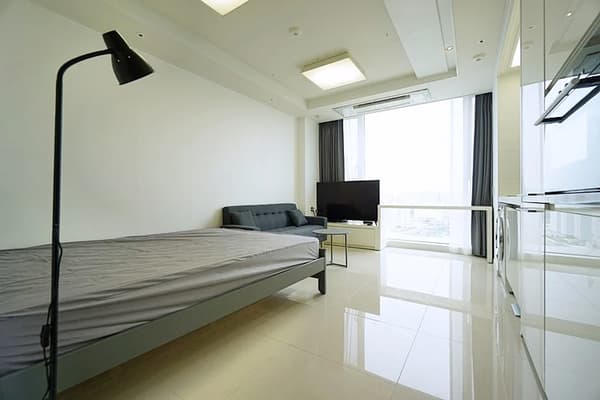 Small deposit and all furnished house in Seoul photo 4