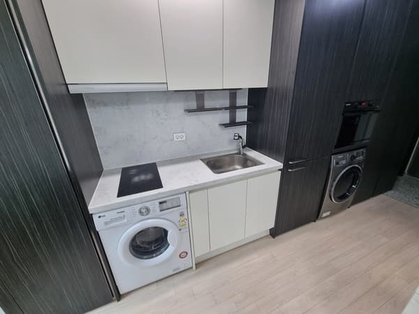 Small deposit and all furnished house in Seoul photo 4
