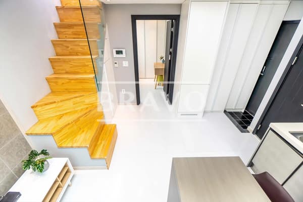 Small deposit and all furnished house in Seoul photo 5