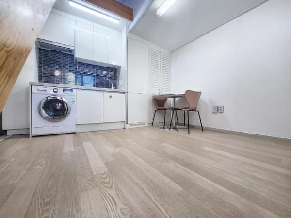 Small deposit and all furnished house in Seoul photo 3