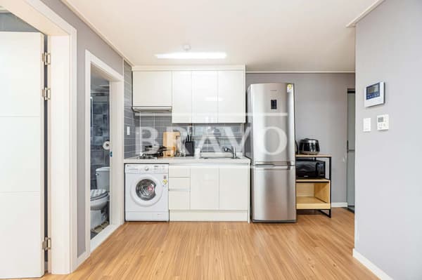 Small deposit and all furnished house in Seoul Foto 4