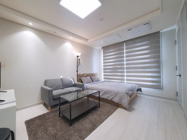 Small deposit and all furnished house in Seoul photo 3