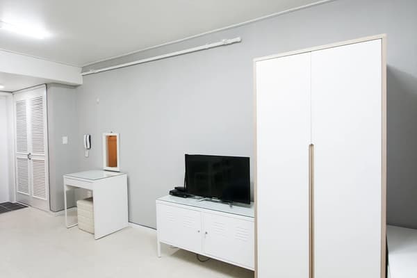 Small deposit and all furnished house in Seoul foto 4