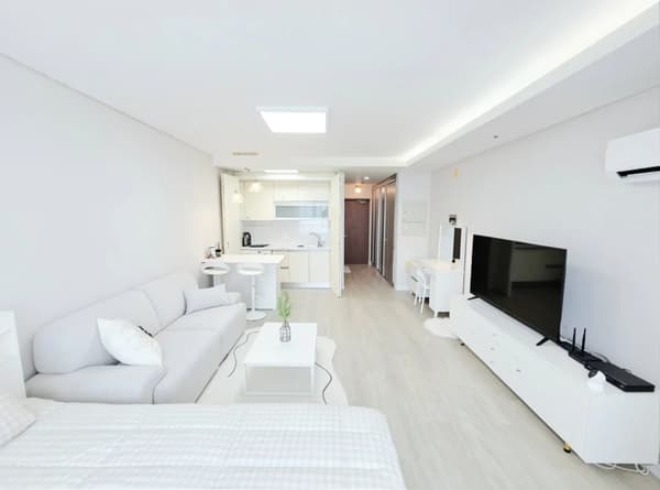 Small deposit and all furnished house in Seoul Foto 3