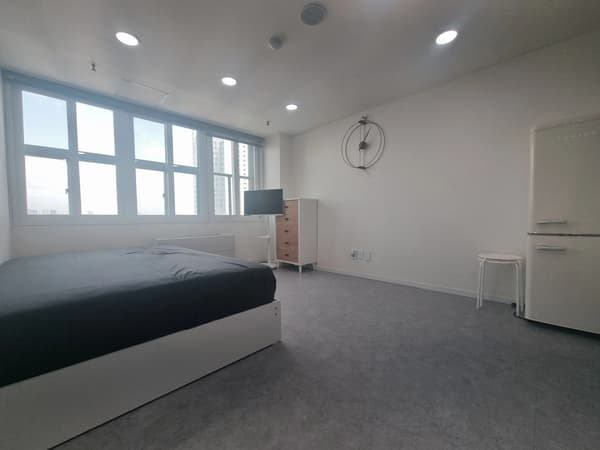 Small deposit and all furnished house in Seoul surati 3