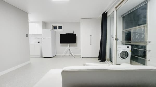 Small deposit and all furnished house in Seoul 사진 3