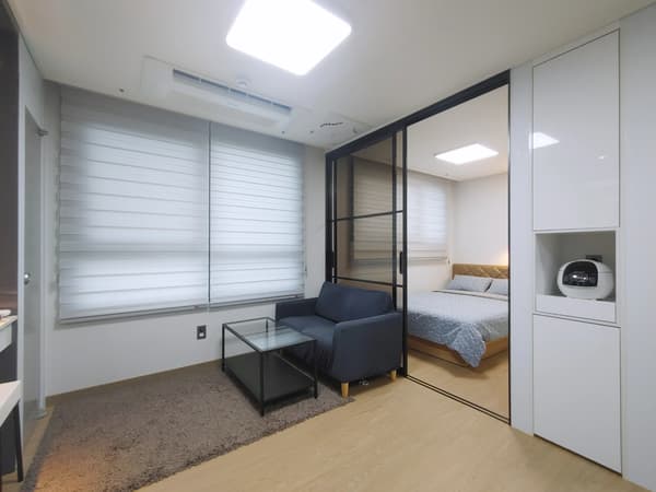 Small deposit and all furnished house in Seoul photo 2