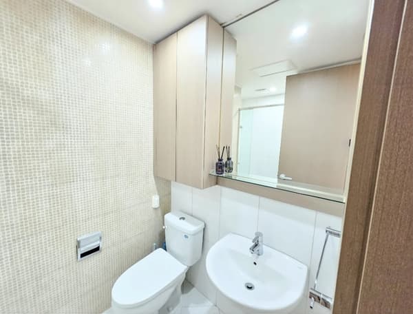 Small deposit and all furnished house in Seoul surati 4