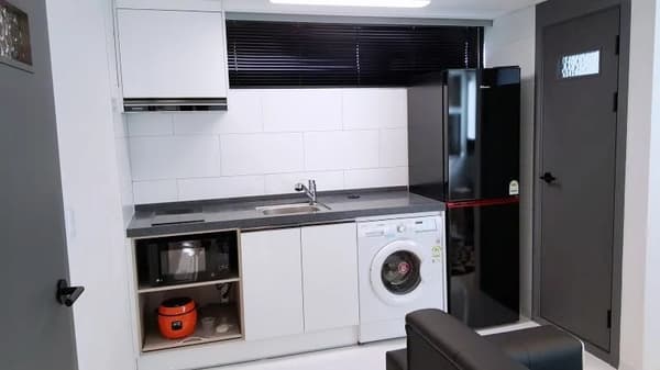 Small deposit and all furnished house in Seoul surati 4