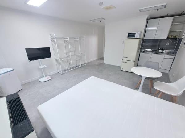 Small deposit and all furnished house in Seoul 사진 4