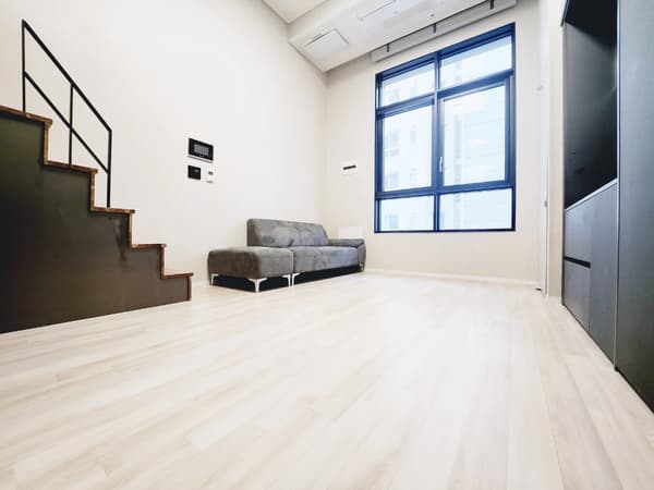 Small deposit and all furnished house in Seoul photo 2