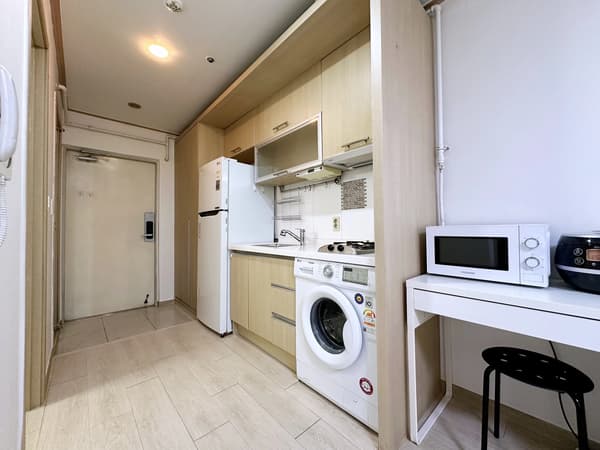 Small deposit and all furnished house in Seoul photo 5