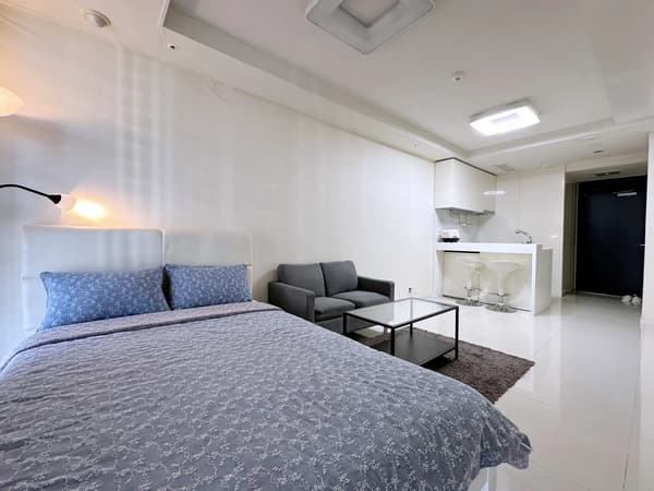 Small deposit and all furnished house in Seoul 사진 3