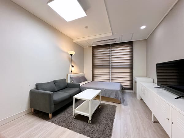 Small deposit and all furnished house in Seoul photo 2