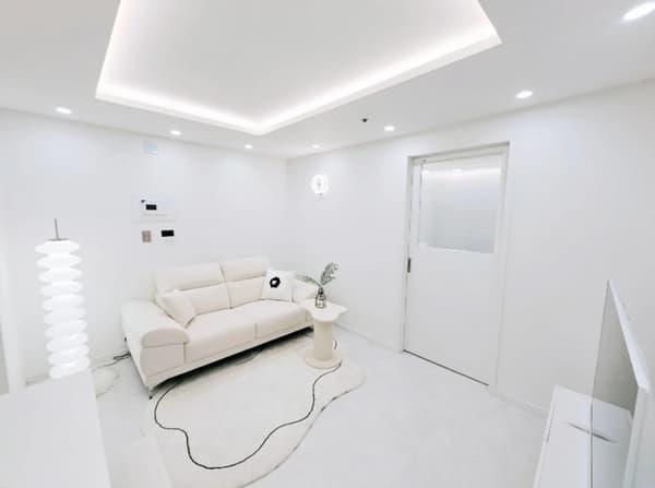 Small deposit and all furnished house in Seoul photo 2