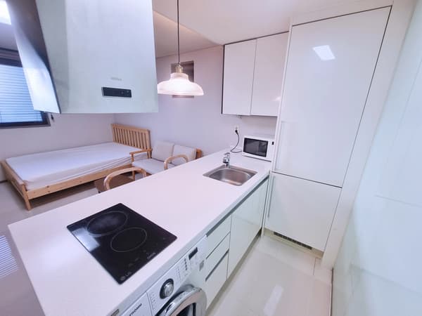 Small deposit and all furnished house in Seoul foto 3