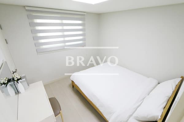 Small deposit and all furnished house in Seoul photo 4