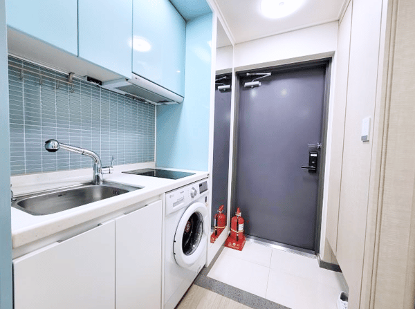 Small deposit and all furnished house in Seoul photo 4