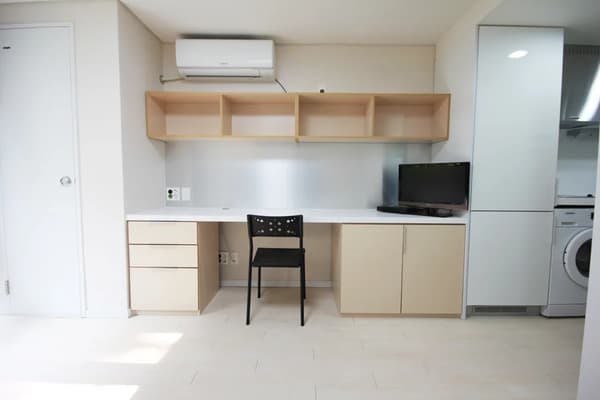 Small deposit and all furnished house in Seoul photo 3