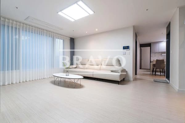 Small deposit and all furnished house in Seoul photo 4