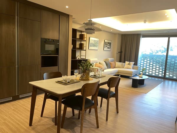 Luxury, 1BR, 1BA, 30Meals/mo, 6Rounding/mo. 写真 5