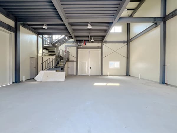 고속도로 이용 편리한 도심지 창고 사진 3