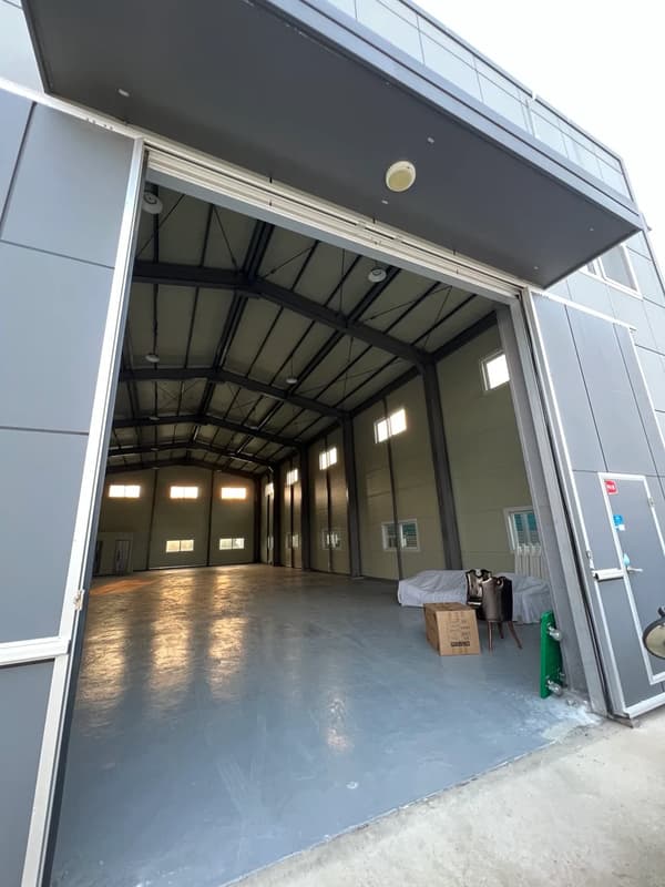 Spacious Warehouse Near Samsung SDI (3,550 sq ft) photo 4