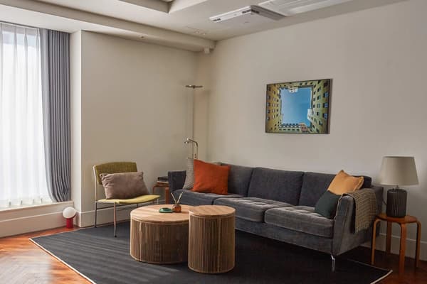 High-end Prestigious Stylish Fully-Furnished 2BR, Cheongdam in Gangnam. photo 5