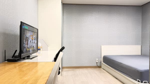 フルオプション、南向き、日当たり良好。イデ駅まで徒歩2分。 photo 4