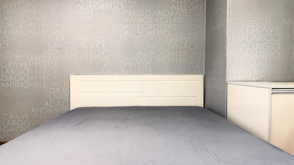 Fully Equipped, South Facing, Good Lighting. 2 Minutes Walk from Ewha station. foto 4