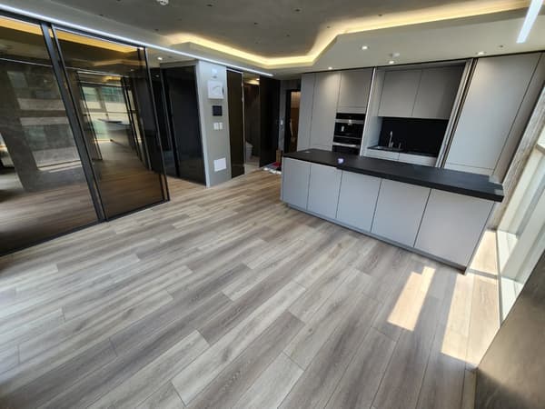 5 Minutes Walk from Yeoksam Station, Separate Type One-Room. Newly Built. photo 3