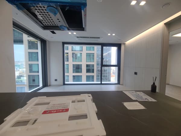 남부터미널역 5분 거리, 2BR, 1BA, 신축, Fitness, Pool 사진 5