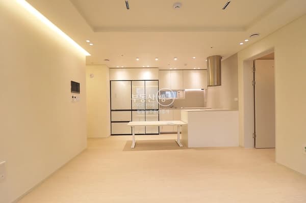 3BR, 2BA, 신축, 9월 3일 입주, 사업자 계약, NO ARC 사진 2