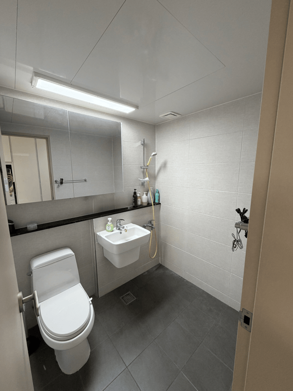 ARC OK, 3minutes to Gangnam stn. Available from Aug 21. Foto 5