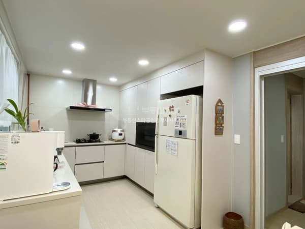 Single-family House, 4+1BR, 2BA, 1 Basement Foto 4