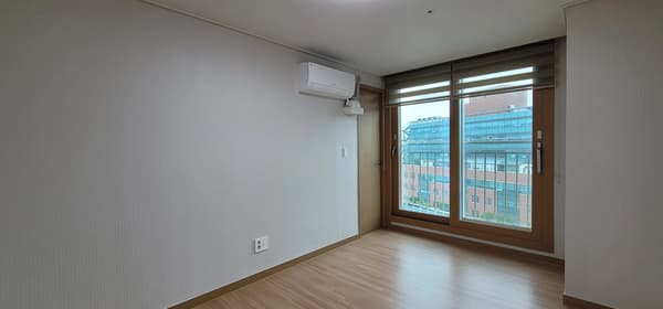 3BR, 2BA, Near Sogang Univ, and close to Yonsei, Ewha, Daeheung subway station. фото 4